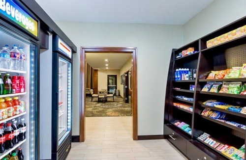College Station Condo | Texas A&M University! | Outdoor Pool