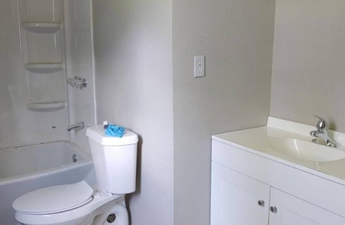 Deweyville House | Texas Tranquility: Your Ideal Orange Rental Homes!