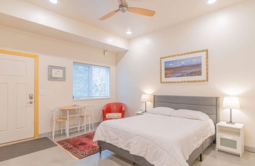 Badger Condo | The Alaska Brown Hills Retreat 3.0 (ADA Adapting)