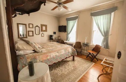 Hays Bed & Breakfast | The Bissing House