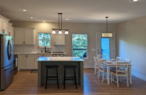 Bella Vista House | The Blue Ozark- MTB, Remote Work, and Family Ready