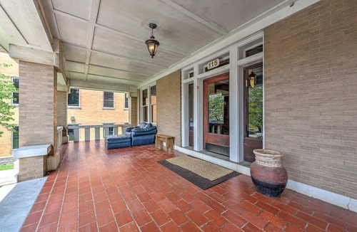 Siloam Springs House | The Broadway, #5 at the Historic Connelly Harrington