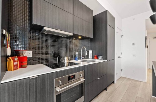 East Village Apartment | The Current - Chic East Village Condo - Near River