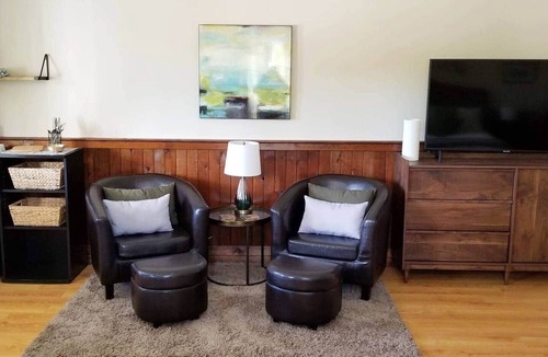 Trinity Bed & Breakfast | The Evergreen Suite, Trinity Guest House