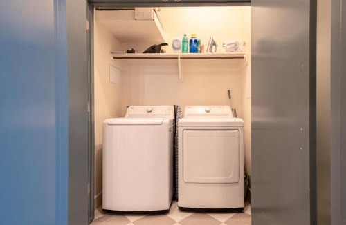 Downtown Apartment | The Francesca - Apt 332