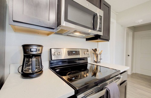 Manhattan Apartment | The Halftime Landing at Stadium Place