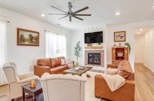 Heber Springs House | 'The Hamilton Heber Springs' Home w/Hot Tub!