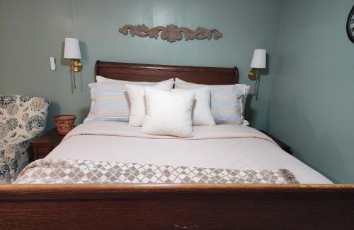 Near South Villa | The Hideaway