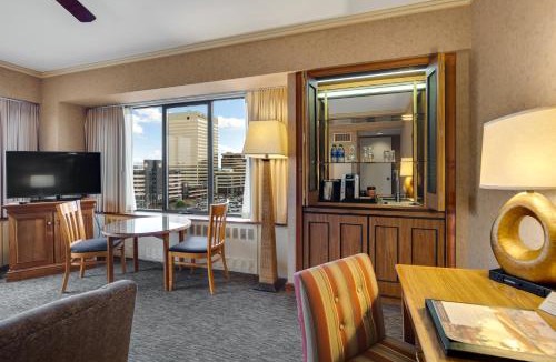 Downtown Anchorage Hotel | The Hotel Captain Cook