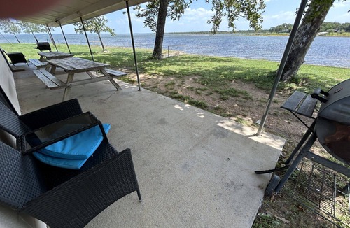 Tow Apartment | The Lakeside Studio 2
