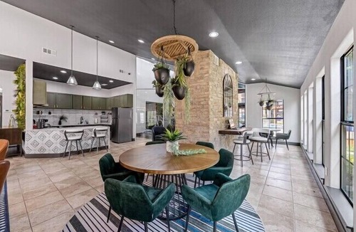 North Arlington Apartment | The Landry 277| Spacious and Cozy 2 Bedroom 1bth