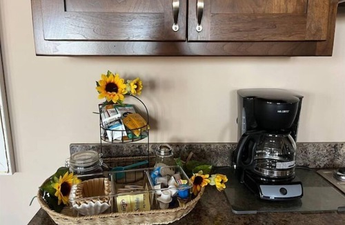 Downtown Apartment | THE LOFT: Best-Kept Secret in Downtown Topeka