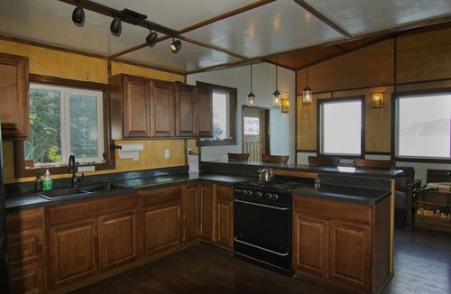 Seward Cabin | The Mountain Lodge at Granite Point