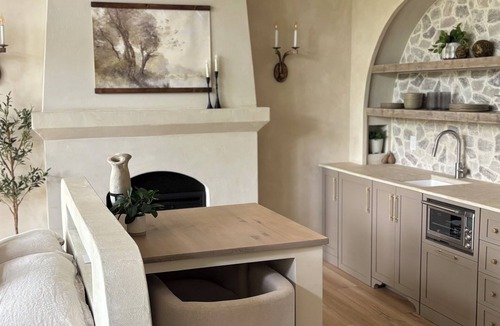 Grantville Bed & Breakfast | The Pair Tree BnB A Romantic Retreat in the trees