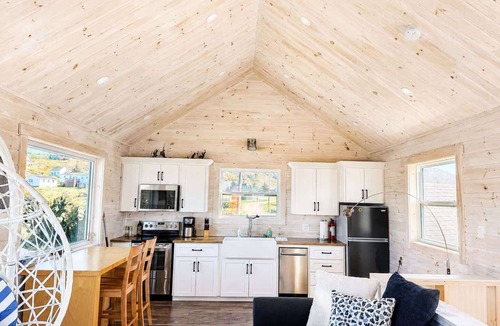 Crow Head House | The Pixie, Twillingate