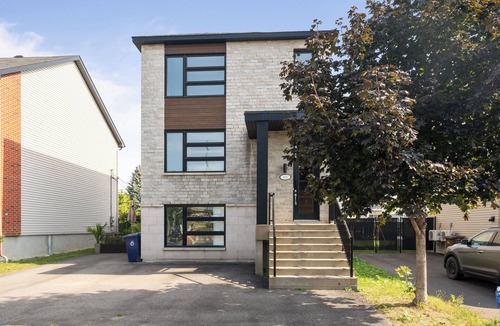 Laval House | The Saint-Francis