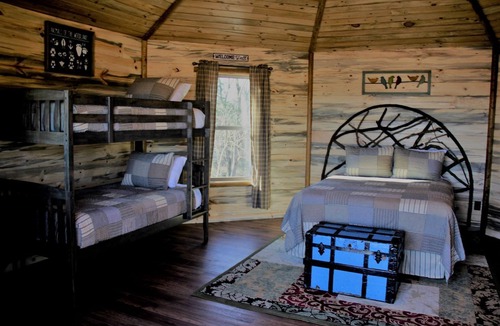 Canton House | The Silver Spur Resort