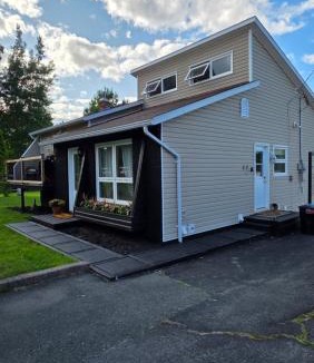 Lewisporte House | The Tidehouse