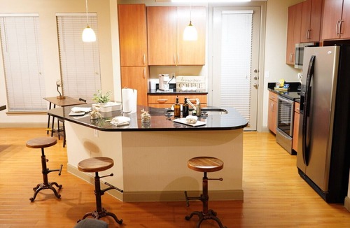 Woodlake - Briar Meadow Apartment | The Tranquility Den (NRG,City Centre, Galleria)