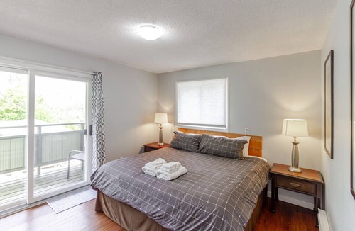 Bloomfield Apartment | The Viewpoint Cottage
