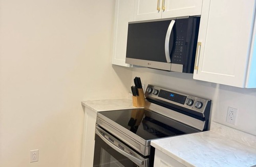 West End Apartment | Three Bedroom cozy apartment with patio
