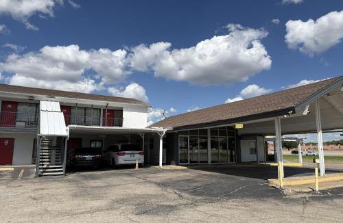 Hillsboro Hotel | Thunderbird Motel Hillsboro