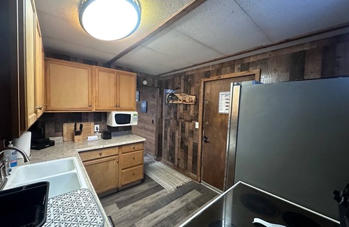 Salamatof Apartment | Tide Place - Bear Den