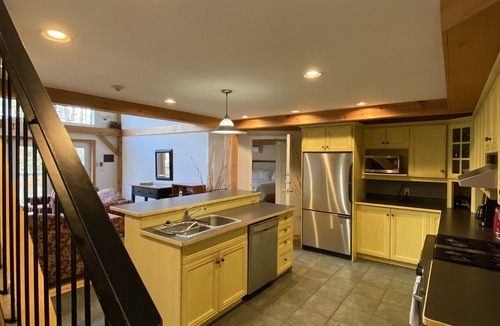 Brighton Bed & Breakfast | Timber House Resort