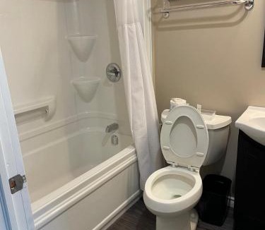 Nipigon Hotel | Timber Wolf Inn Motel