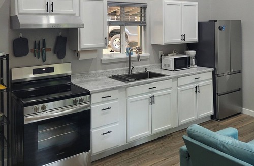 Protem Cabin | Timeless by Shacks on the Shoals