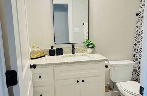 Abilene House | Tombstone Casa