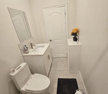 Fashion District House | Toronto Suites Downtown Entertainment District