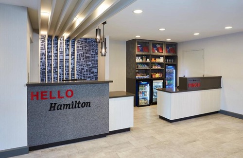 Hamilton Hotel | TownePlace Suites by Marriott Hamilton
