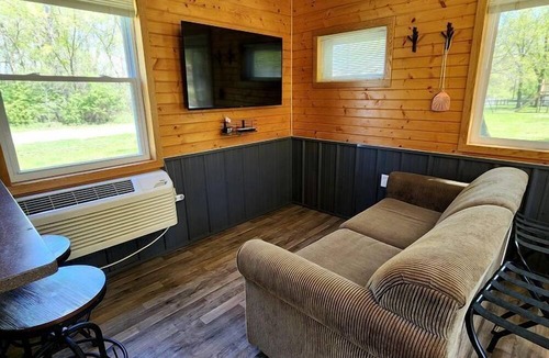 Trempealeau Cottage | Tranquil Cottage with Picnic Table and Fire Ring in Trempealeau, Wisconsin