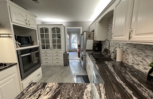 Round Rock West House | Tranquil Escape, Private Pool+HotTub+Gym; Minutes to Domain and downtown Austin!
