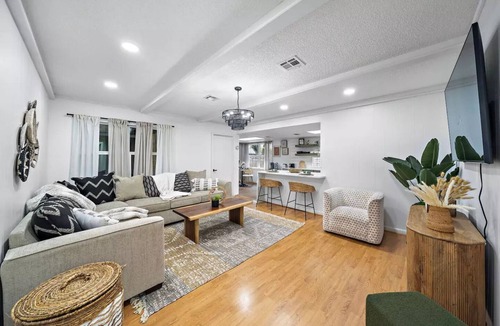 Humble House | Tranquil Home by IAH, Shop&Dine