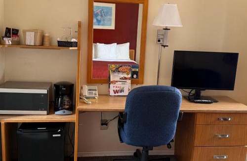 Sault Ste. Marie Hotel | Trunk Road Motel