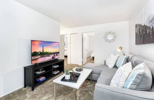 Gibraltar Apartment | Two bedroom apartment - peaceful community near Detroit River