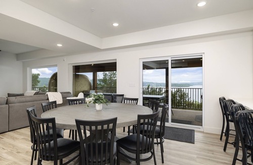 Hollister House | Two homes (sleeping 51) golf simulator, outdoor sauna, hot tub & fire table