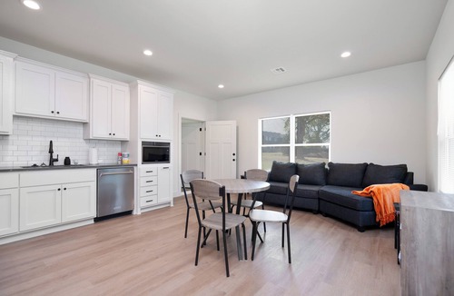 Tulsa House | Unique Connected Two-Side Home for Groups!