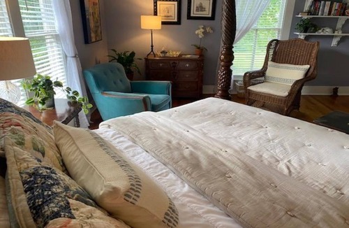 Downtown Little Rock Bed & Breakfast | Unique Downtown Getaway with Every Luxurious Amenity
