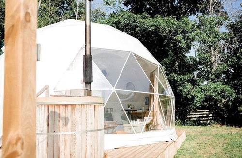 Marmora RV Rental | Unique Off-Grid Dome Escape with Hot Tub & Forest Views in Ontario, Canada