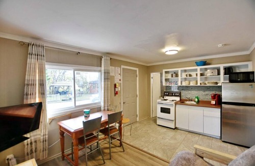 Wasaga Beach Cabin | Unit 5 Your 2BR Beach Hideaway Near Wasaga Shore