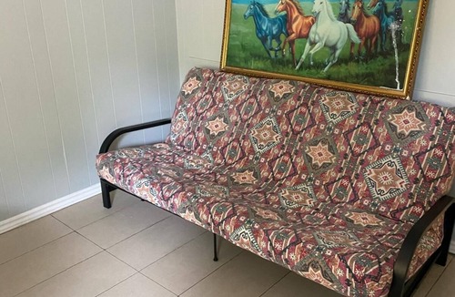 Wasaga Beach Cabin | Unit 7 Beach Retreat | Walk to Shore | BBQ + Fire Pit