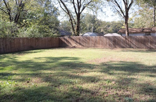 Conway House | Unit B- A charming 3-bedroom duplex with a cozy atmosphere