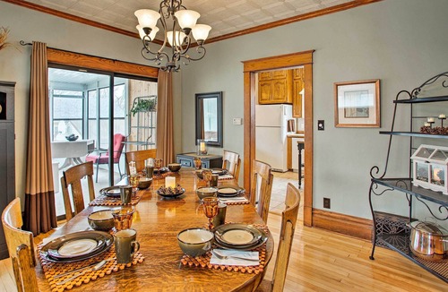 Albert Lea House | Updated Albert Lea Home By Fountain Lake & Main St