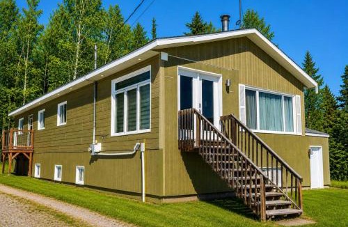 Barraute House | Upper Floor - Mont-Video