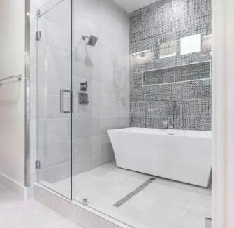 Old East Dallas House | Uptown Modern with Private Patio & 1Gbps Wi-Fi