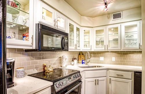 Mid America Apartment | Utopia on Lake Hamilton