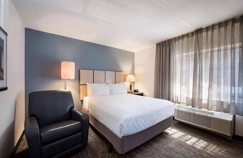 Troy Hotel | Vacation Is Calling, 4 Modern Suites, Pet-Friendly, Near Troy Attractions